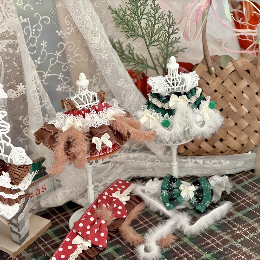 Dolls Clothes, Handmade Christmas Outfit for Skullpanda and Labubu 10cm - Image 3